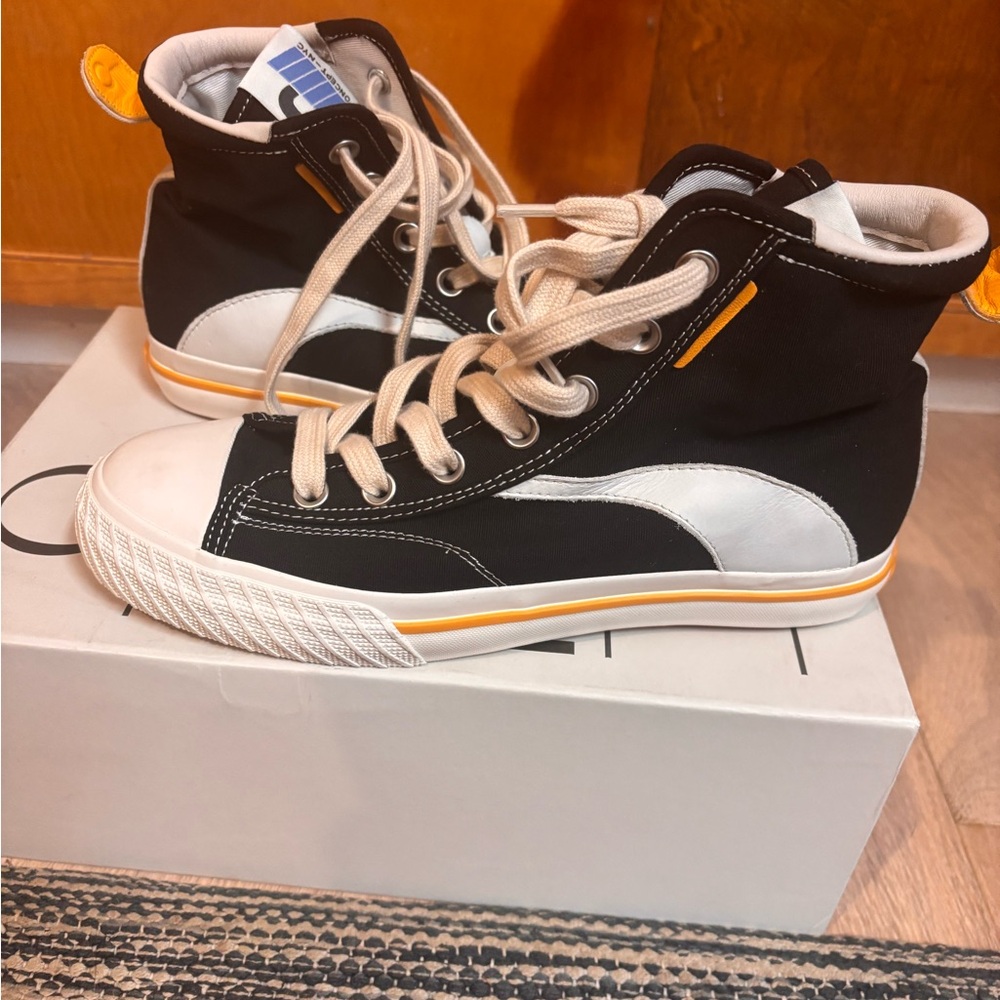 Oncept Black and White  High-Top Sneakers